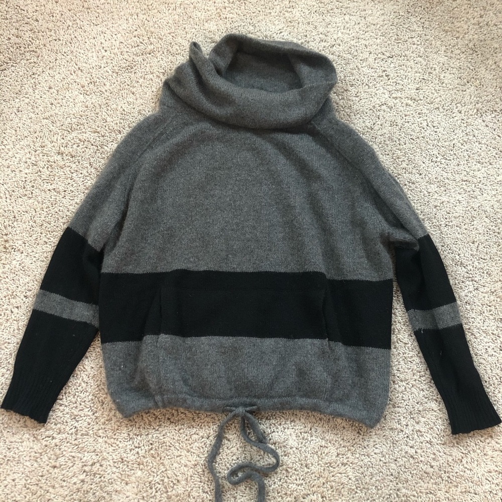 360 Cashmere Sweater